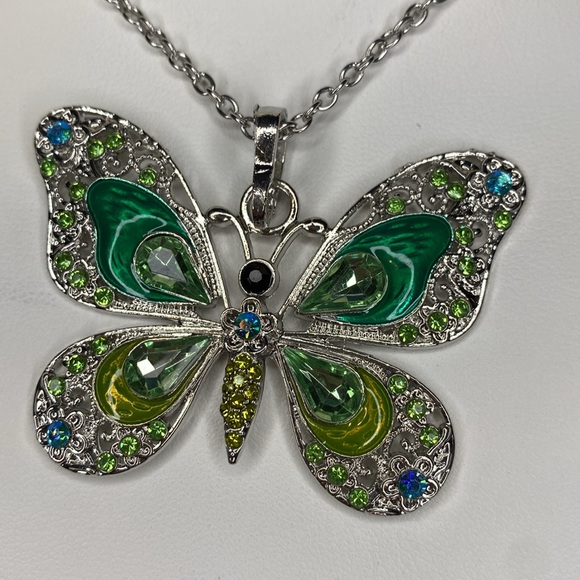 6 piece butterfly bundle - Picture 5 of 9